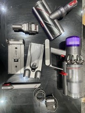 Dyson V11 Absolute Cordless